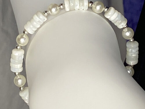 Upcycled Mother of Pearl healing bracelet
